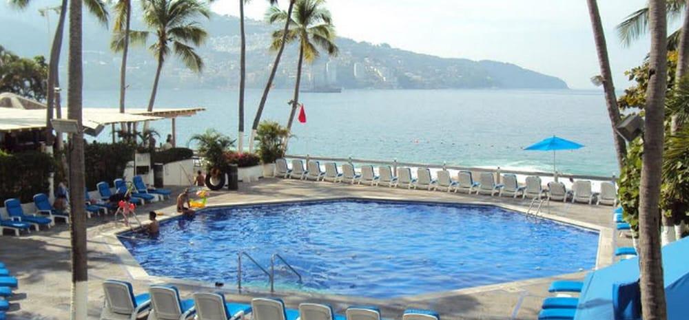 Hotel Acapulco Malibu Екстер'єр фото