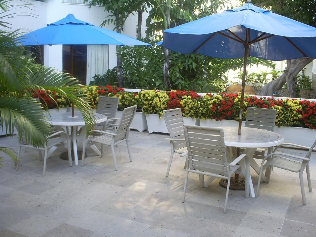 Hotel Acapulco Malibu Екстер'єр фото