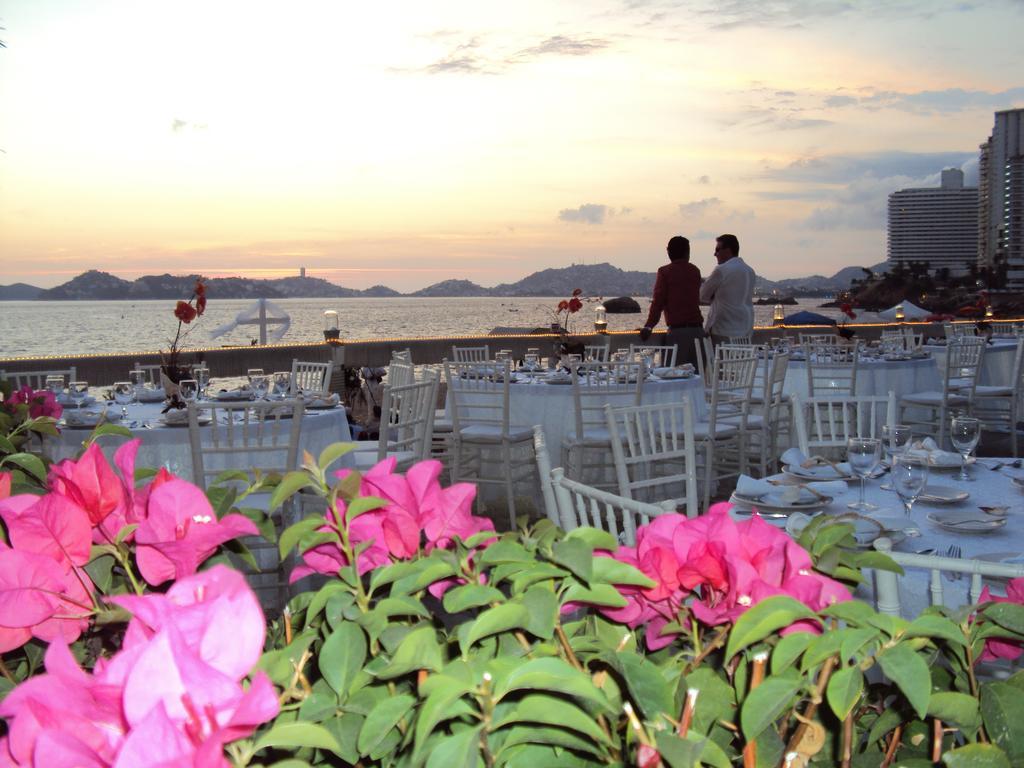 Hotel Acapulco Malibu Екстер'єр фото